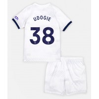 Maglie da calcio Tottenham Hotspur Destiny Udogie #38 Prima Maglia Bambino 2023-24 Manica Corta (+ Pantaloni corti)